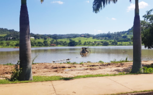 Desassoreamento de captação de água no Município de Vargem Grande do Sul/SP.